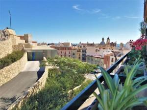 Výhľad na mesto Alicante alebo výhľad na mesto priamo z apartmánu