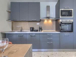Dapur atau dapur kecil di Studio Maslina by Interhome +17 gambar