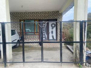 Φωτογραφία από το άλμπουμ του Arora Homestay σε Nainital