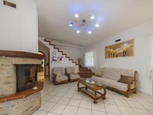 Χώρος καθιστικού στο Apartment Casa Al Pianaccio by Interhome