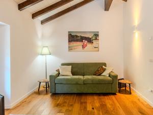 Ruang duduk di Apartment Villa Maderni by Interhome