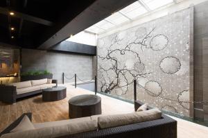 Posezení v ubytování The Hedistar Hotel Narita