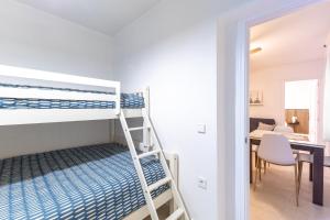 Ένα ή περισσότερα κρεβάτια σε δωμάτιο στο El Castañar de Ceubia