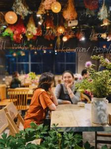 入住北京遇花园休闲度假民宿的客人