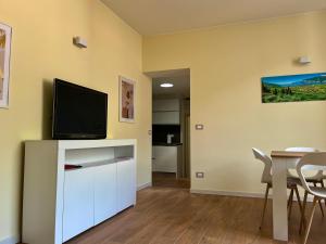 TV a/nebo společenská místnost v ubytování Penthouse Luxury Apartment