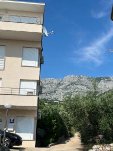Výhľad na hory alebo výhľad na hory priamo z apartmánu