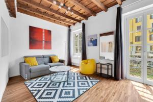 A seating area at Milan Stay - Alzaia Naviglio Grande