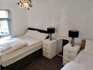 Gallery image of Stainless Guests house in Dudley