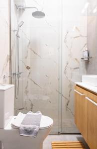 Kúpeľňa v ubytovaní HELIANTHOS VILLA - APARTMENT No1