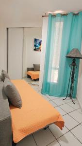 Ένα ή περισσότερα κρεβάτια σε δωμάτιο στο Lev Eilat Apartments 5