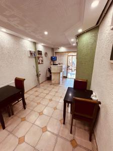 Kuchyň nebo kuchyňský kout v ubytování Sera Hotel + 25 fotografií
