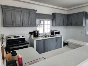 مطبخ أو مطبخ صغير في Moderna VIP Vereda Real