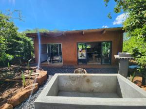 Κήπος έξω από το Hartbeest Bush Lodge 25