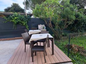 Jardí fora de apartmaji strunjan