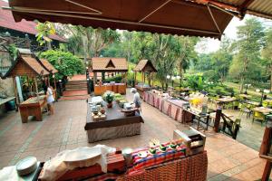 En restaurang eller annat matställe på Pung-Waan Resort