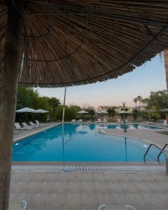The swimming pool at or close to Banos Apartments and swimming pool