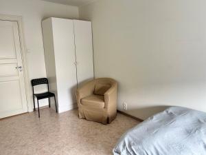 Posezení v ubytování Single-bed rooms in Central located apartment in Trondheim