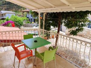 A balcony or terrace at Bucak Apart Hotel Göcek & Beach