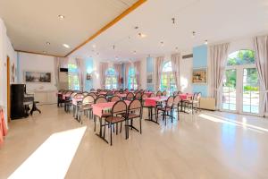 Restaurace v ubytování Artemis
