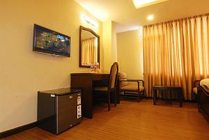 Televiisor ja/või meelelahutuskeskus majutusasutuses Kathmandu Grand Hotel