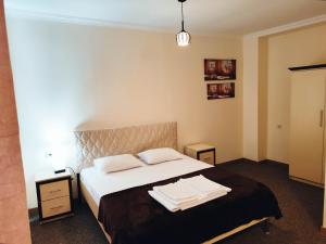 Katil atau katil-katil dalam bilik di Chill Out Hotel