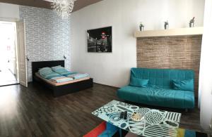 Posedenie v ubytovaní Budget Apartment by Hi5-Kiraly 99