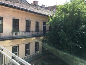 Budova, v ktorej sa apartmán nachádza