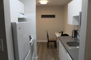 A kitchen or kitchenette at Nomadnest housing