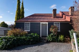 The building in which the holiday home is located