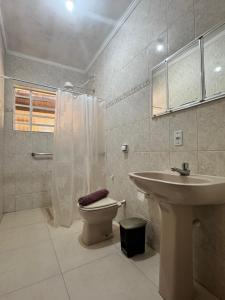 Bilik mandi di Casa com linda Vista no Centro +24 gambar