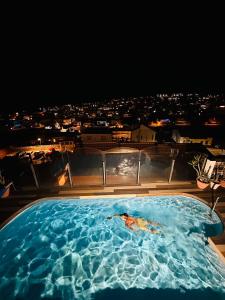 Πισίνα στο ή κοντά στο Calma Canaria Ocean Sunset Jacuzzi Wifi pool and bbq