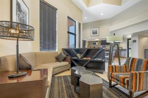 Istumisnurk majutusasutuses Best Western Inn of Chandler