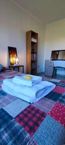 En eller flere senge i et værelse på Espacio Abriendo Caminos + 28 billeder