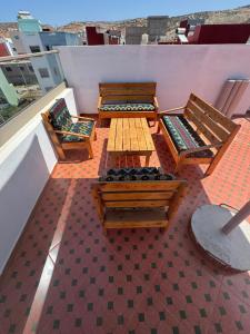 Istumisnurk majutusasutuses KAZA Moon Hostel