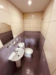 Koupelna v ubytování Sera Hotel