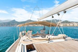 Φυσικό τοπίο κοντά σε αυτό το πλωτό κατάλυμα