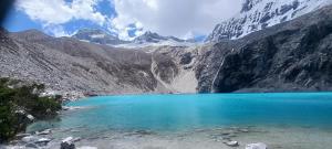 Fotografie z fotogalerie ubytování LAKE 69 full day trek price valued in full day tour v destinaci Huaraz