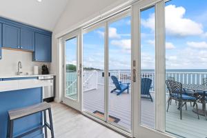 Balkón nebo terasa v ubytování Seaside Serenity 2 Oceanfront