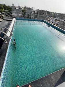 Bazén v ubytování Hotel The Spark nebo v jeho okolí