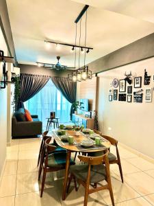 Χώρος καθιστικού στο Nordic Industrial Style Austin Height 5-8pax