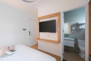 Voodi või voodid majutusasutuse Nature Hotel Da Lat - Le Dai Hanh toas
