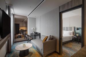 Katil atau katil-katil dalam bilik di Mercure Madiun