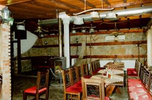 Restaurace v ubytování Cesar Guest Rooms