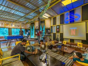 Hosté ubytování The Hosteller Kasol + 31 fotografií