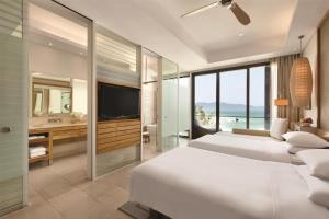 Katil atau katil-katil dalam bilik di Hyatt Regency Danang Resort and Spa