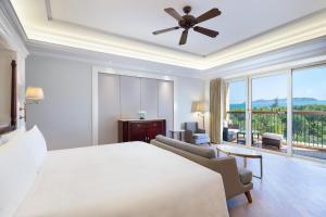 JW Marriott Sanya Haitang Bay Resort & Spa客房内的一张或多张床位