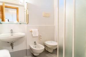 Hotel Désirée - Garda Lake Collection的一间浴室