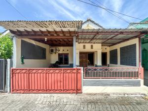 Budova, kde se prázdninový dům nachází