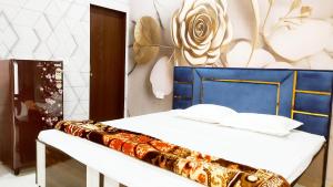 Gallery image of ROBIN HOMESTAY - In Budget and Comfortable Stay in Phagwāra +11 photos