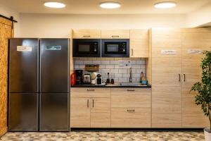Kuchnia lub aneks kuchenny w obiekcie Bristol Sunset Beach - Holiday Apartments